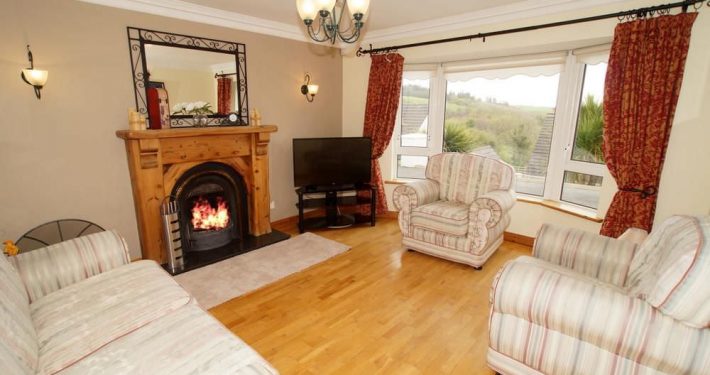 Sea View Cottage Donegal Town - sitting room
