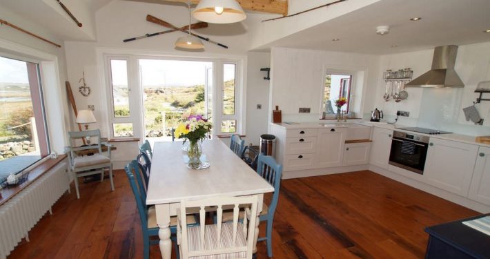 The Sea House Dungloe - dining and kitchen area