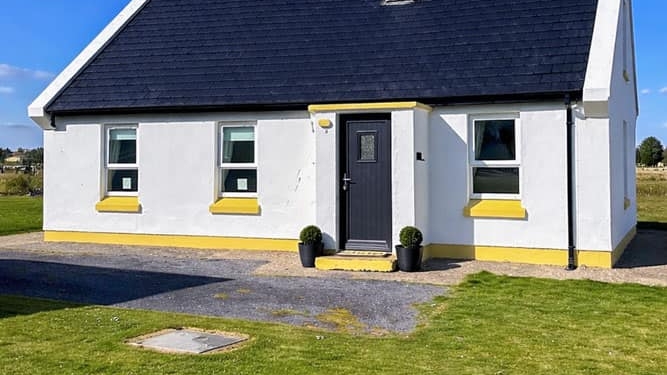 Maghery Beach Cottages 1 and 2